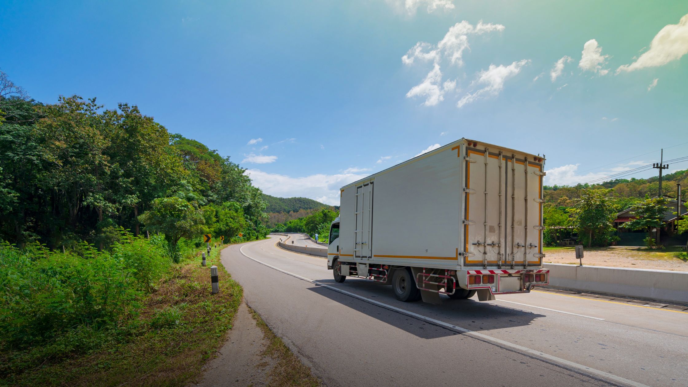 Transport Refrigeration Units: Keeping Cool in a Carbon-Conscious Era